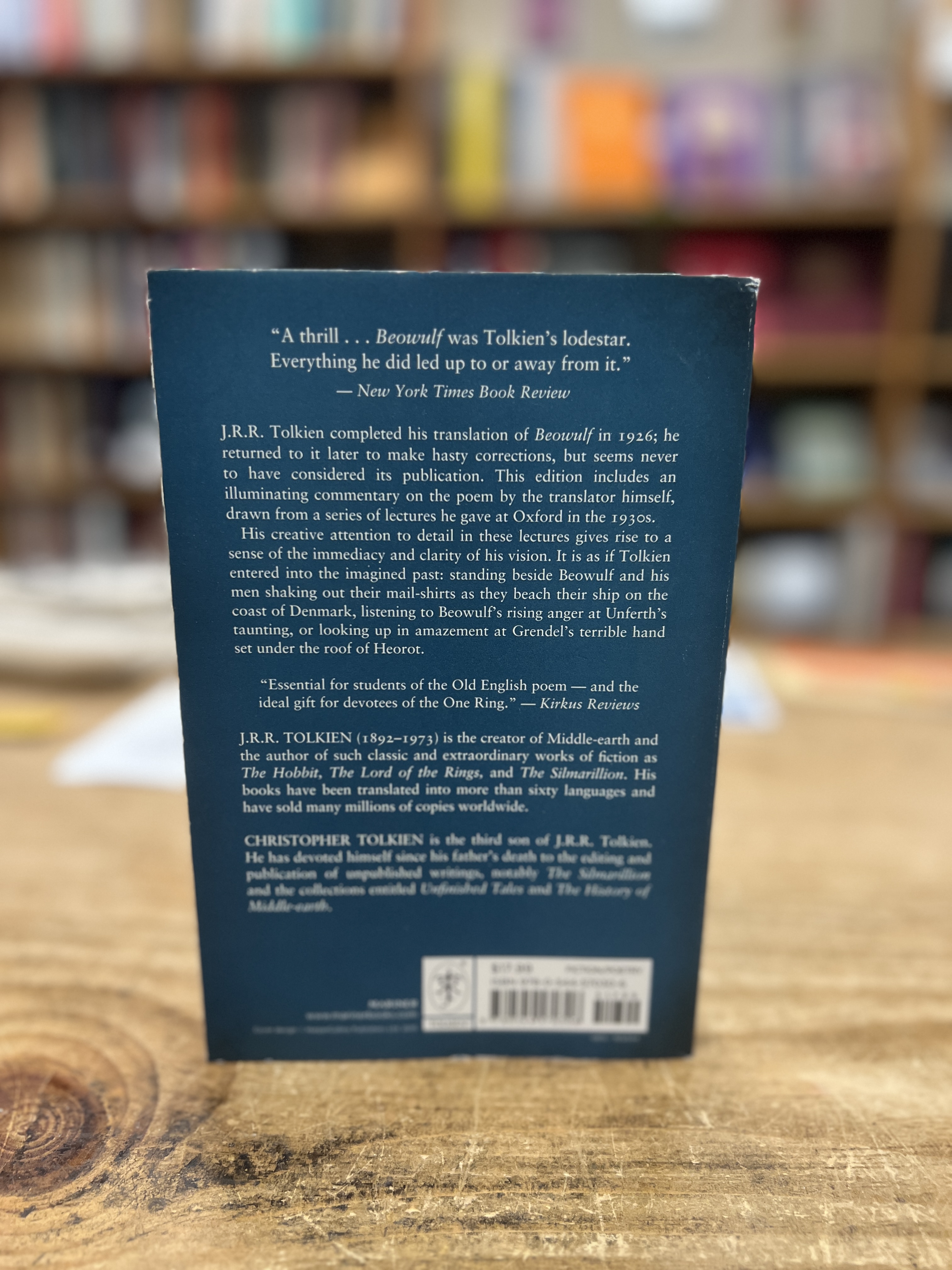 Beowulf: A Translation and Commentary