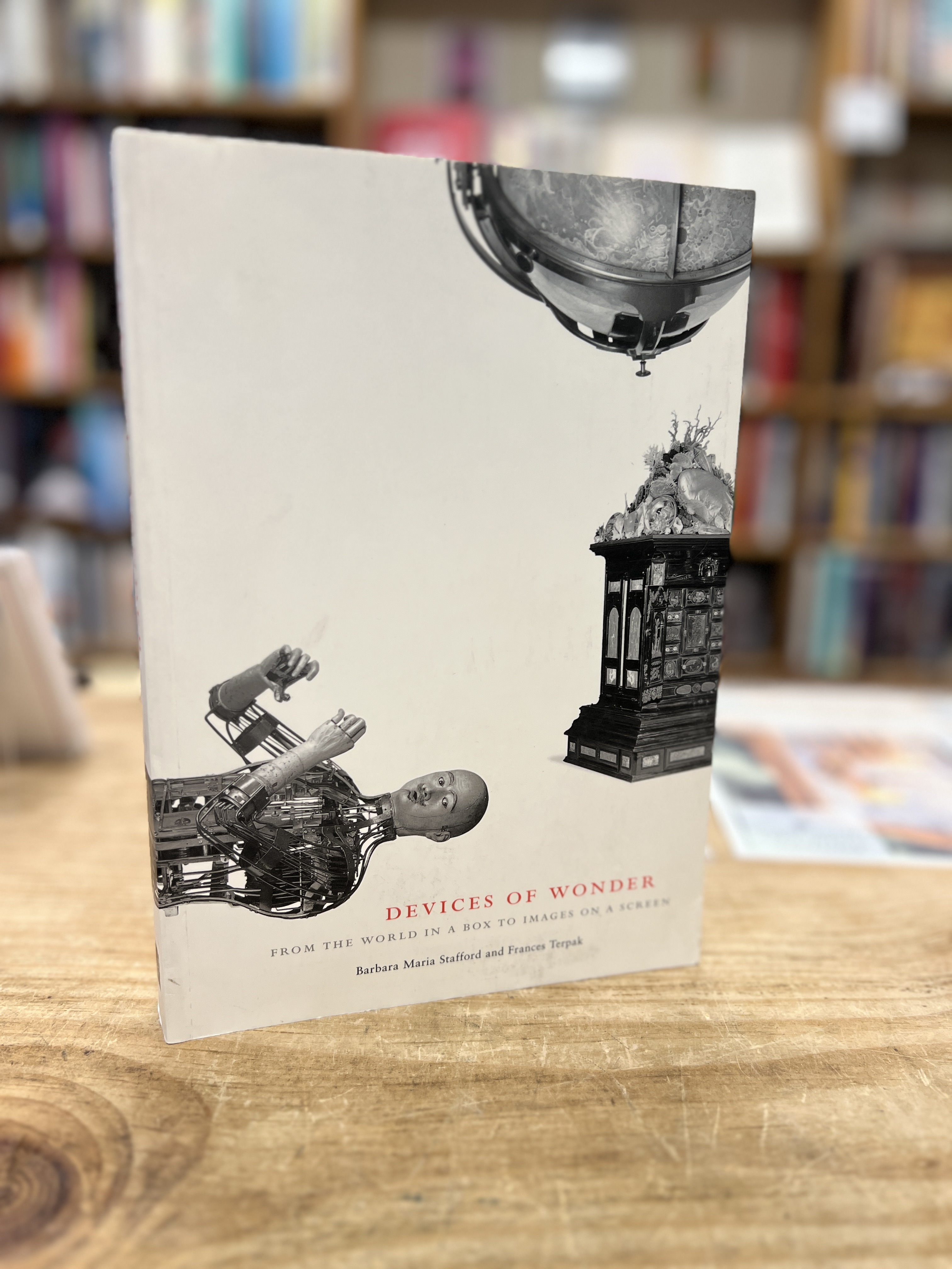 Devices of Wonder: From the World in a Box to Images on a Screen