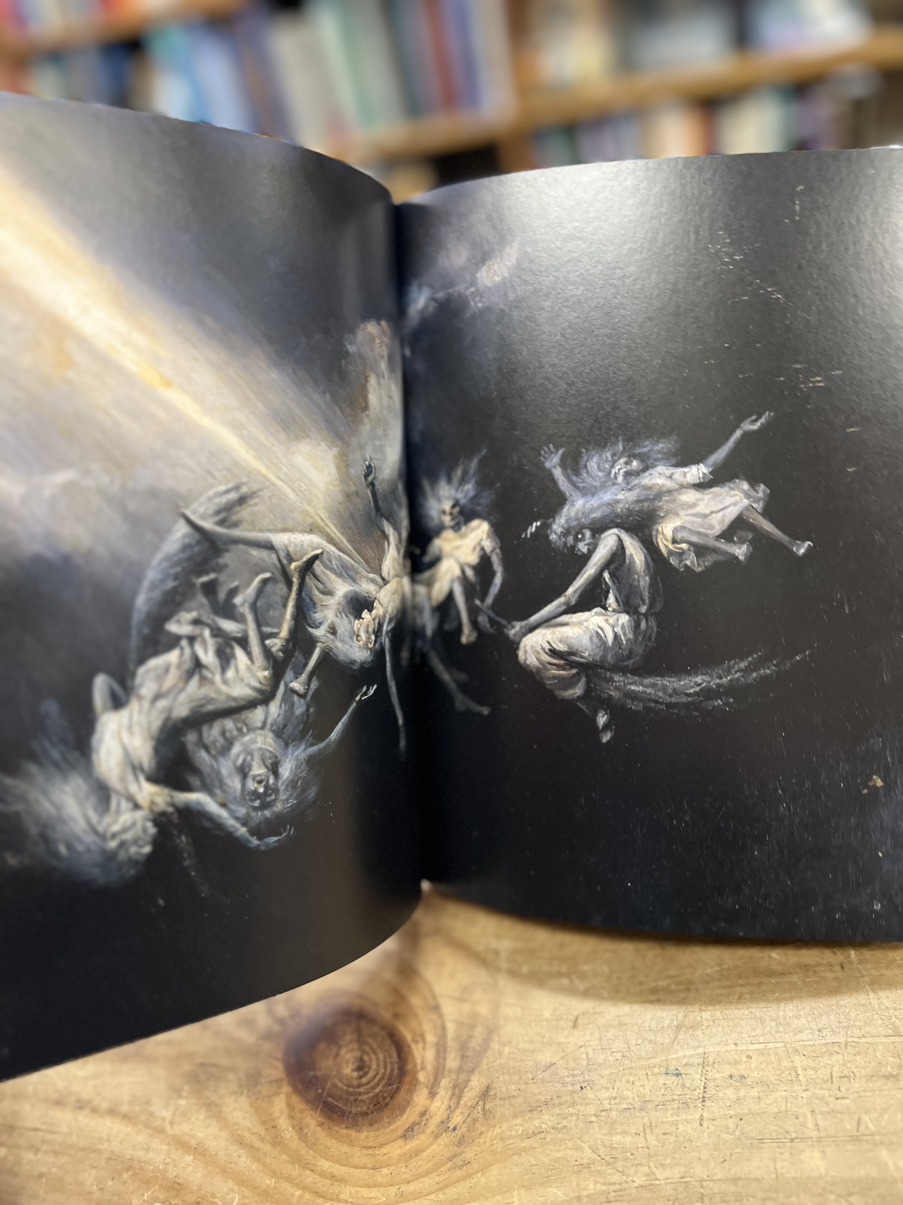 Witchcraft: The Library of Esoterica